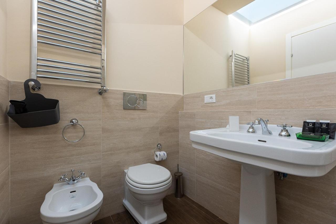 Spa Apartment Via Barberini Róma Kültér fotó